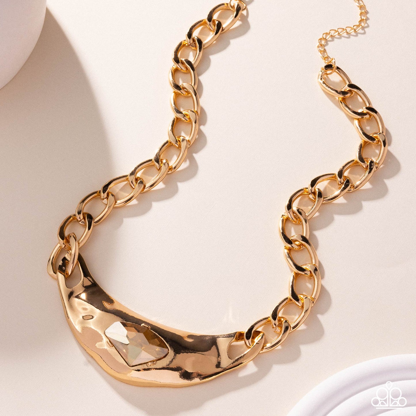 Peak of Pizzazz - Gold Necklace