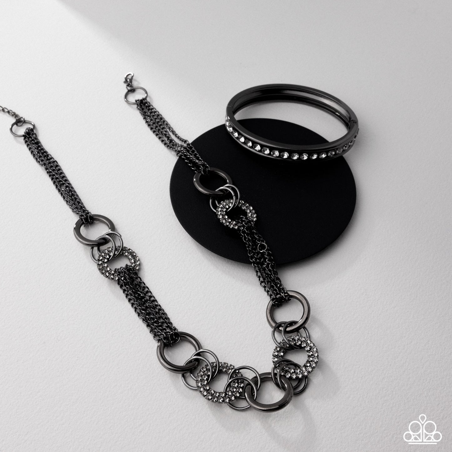 Defiant Dazzle - Black Necklace