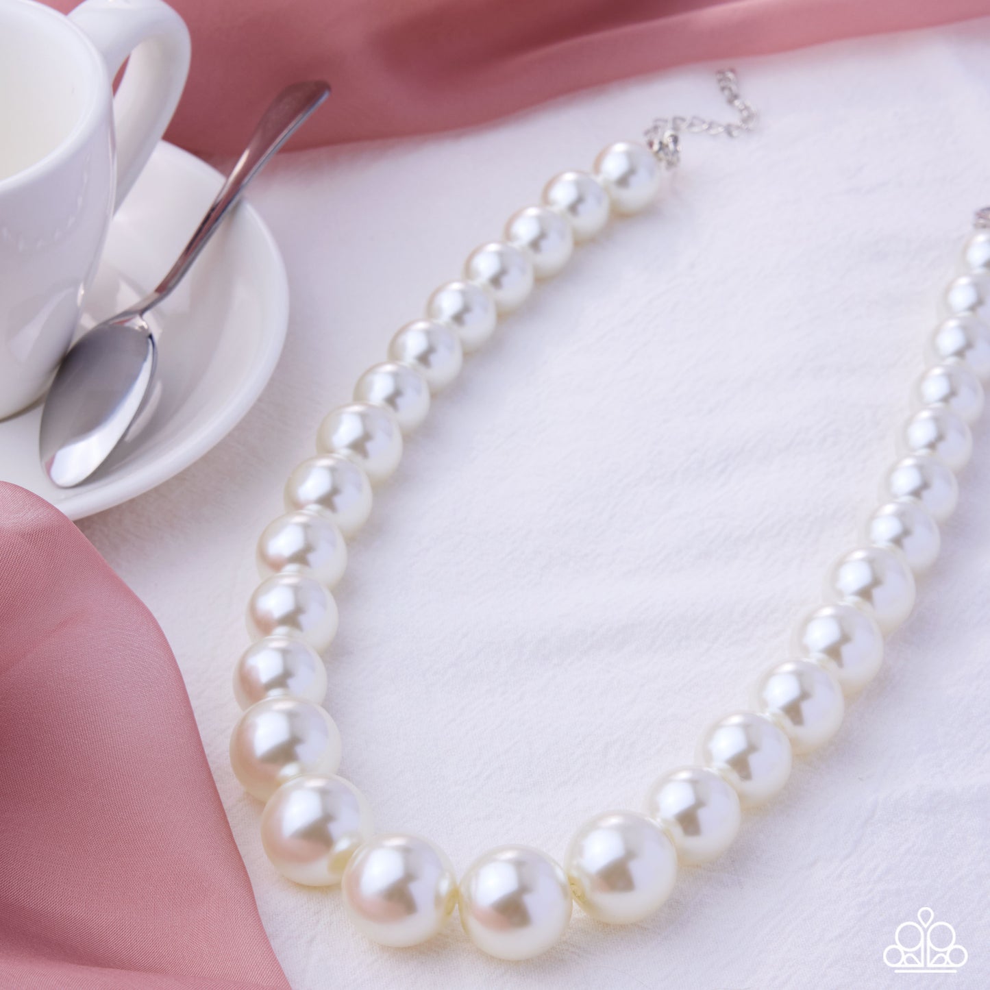 Eternal Empire - White Necklace