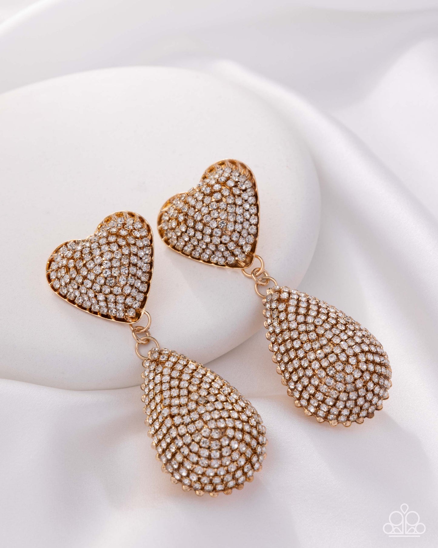 Sweetheart Sway - Gold Earring