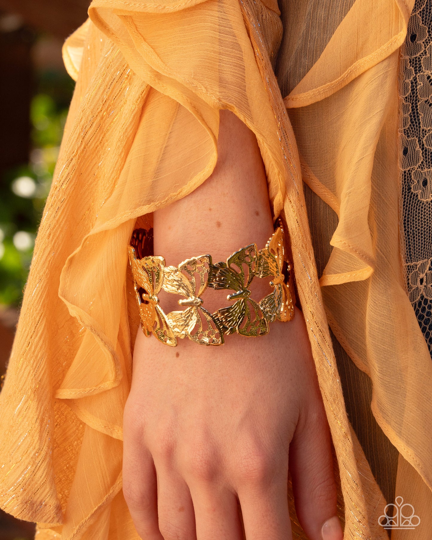 Ready to Fly - Gold Bracelet