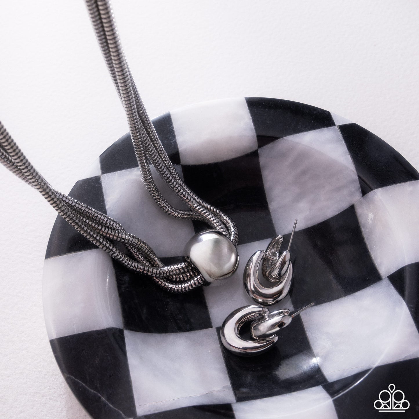 Magnificent Musings - July 2026 Fashion Fix Set