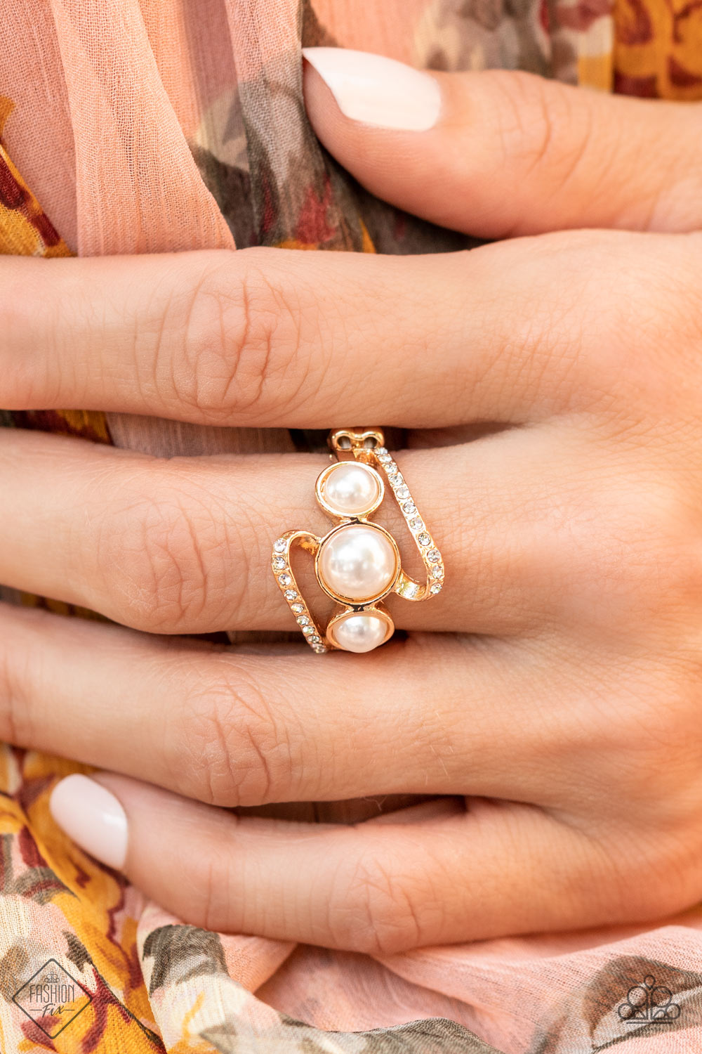 Orbiting Opulence - Gold Bracelet