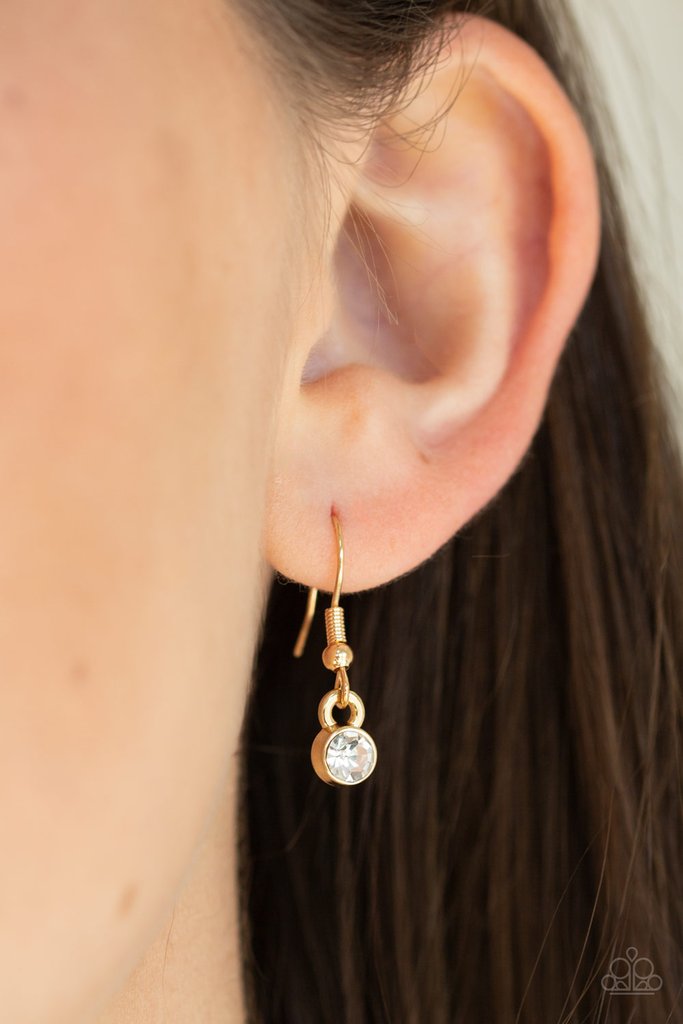 Gold Not A HEIR Out Of Place Necklace