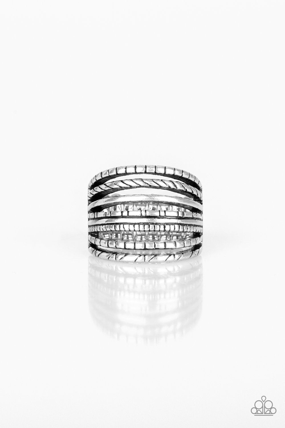 Silver basic Maverick Ring