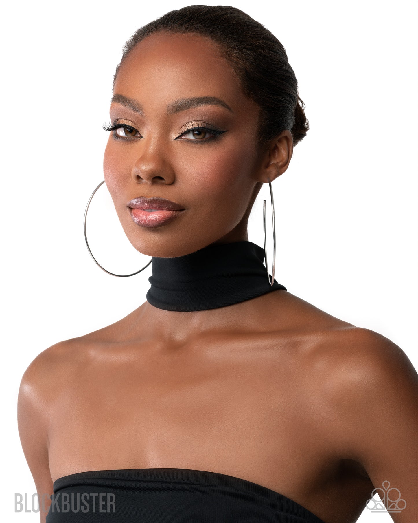 Colossal Couture - Silver Earring