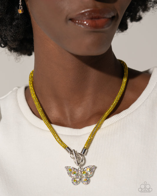 On SHIMMERING Wings - Yellow Necklace