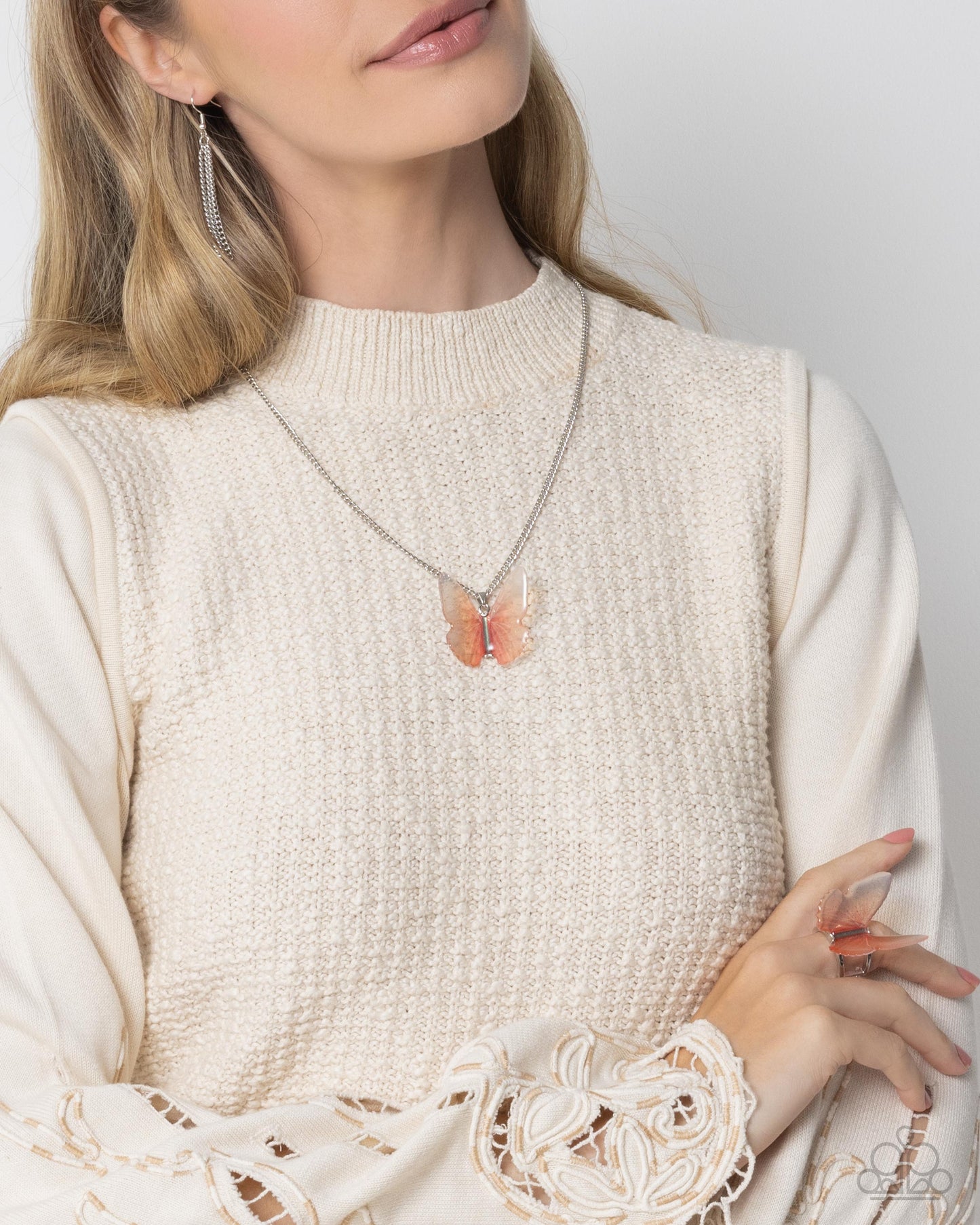 Fancy Flight - Pink Necklace & Ring Set