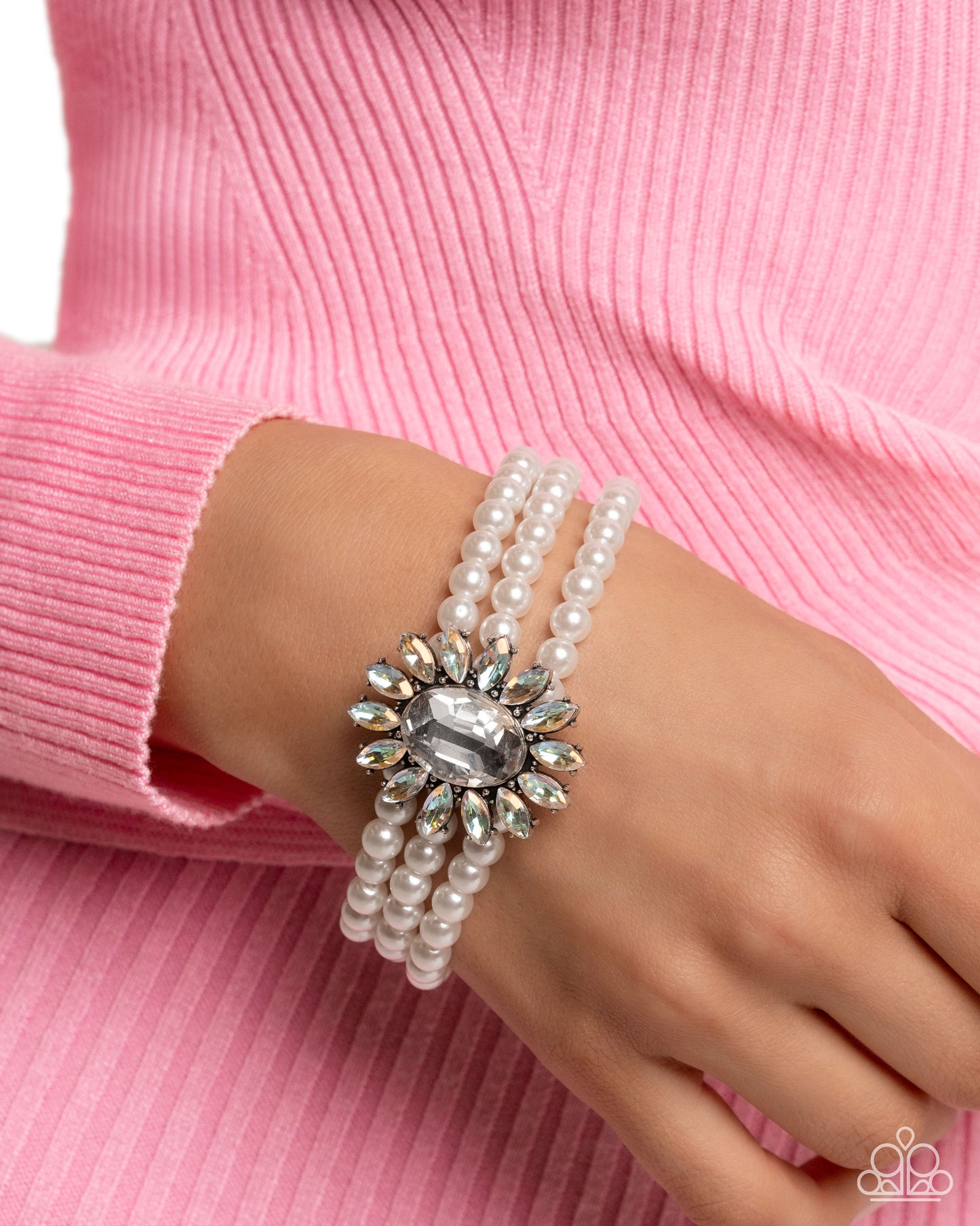 Conscious Chic - Necklace & Bracelet Set