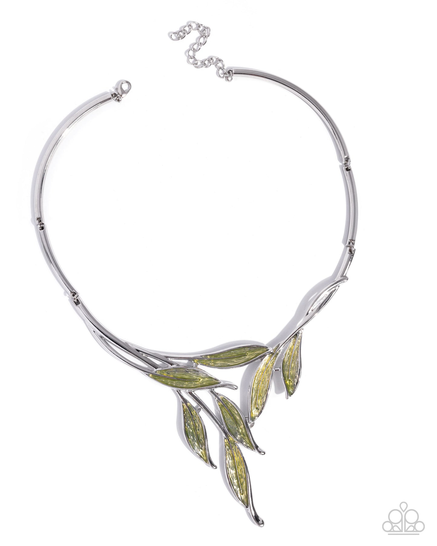 Lush Leaves - Green Necklace
