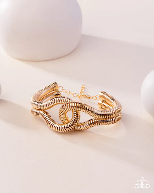 Interlocked Ignition - Gold Bracelet