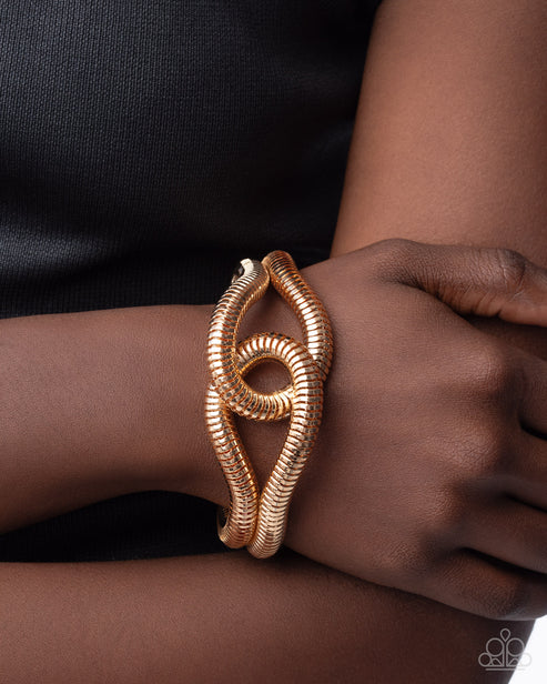 Interlocked Ignition - Gold Bracelet