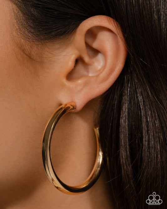 Sinuous Sheen - Gold Earring
