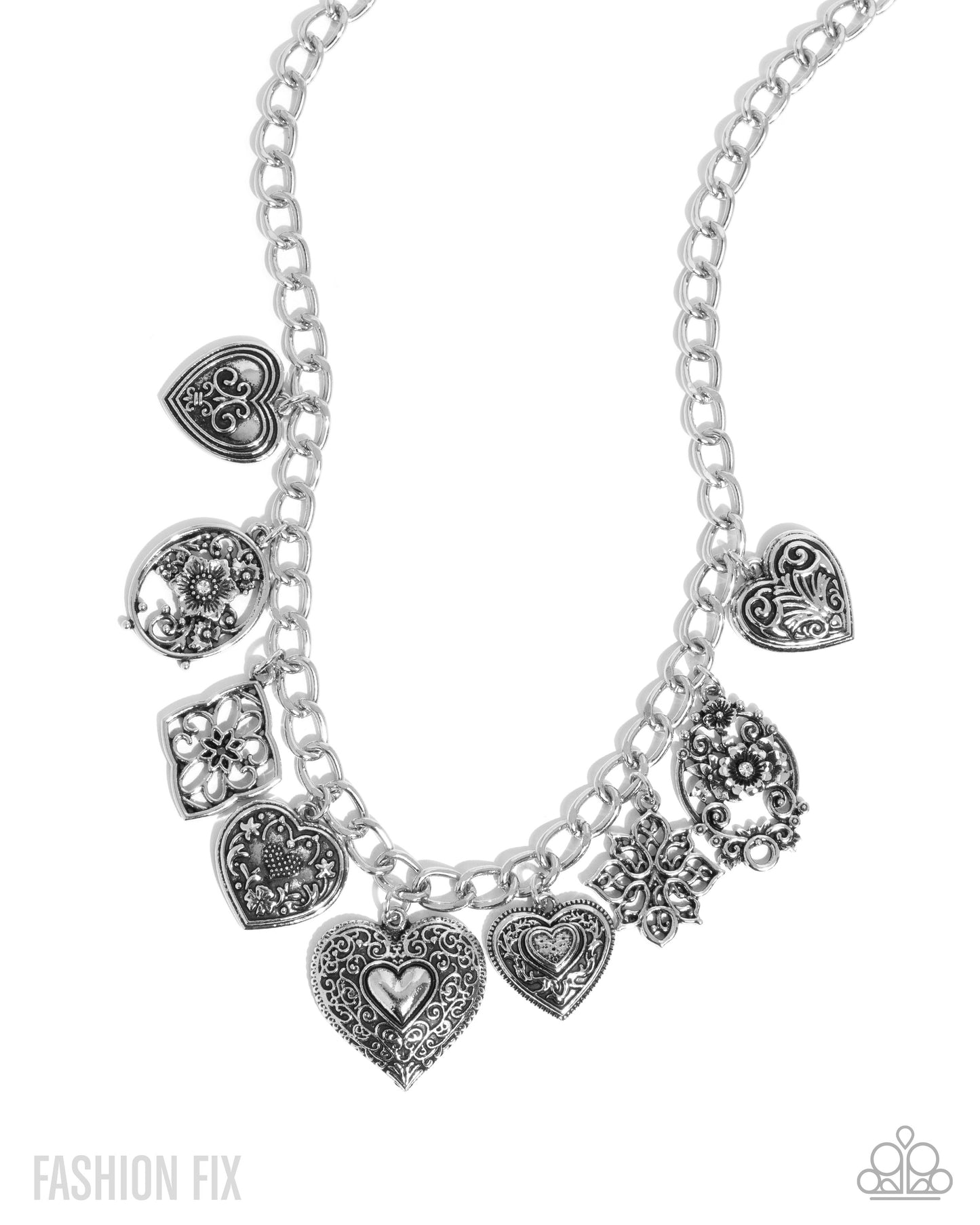 Vintage Showdown - Silver Necklace