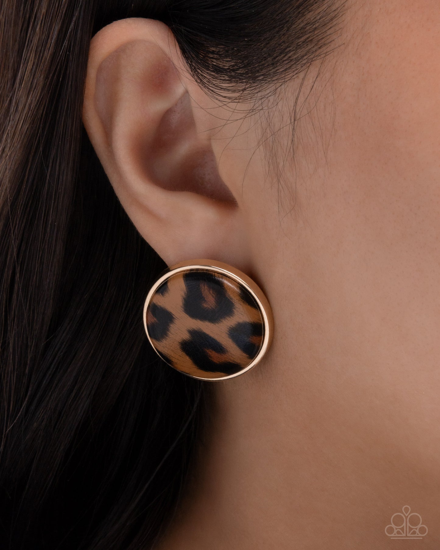 Cheetah Centerpiece - Gold Earring