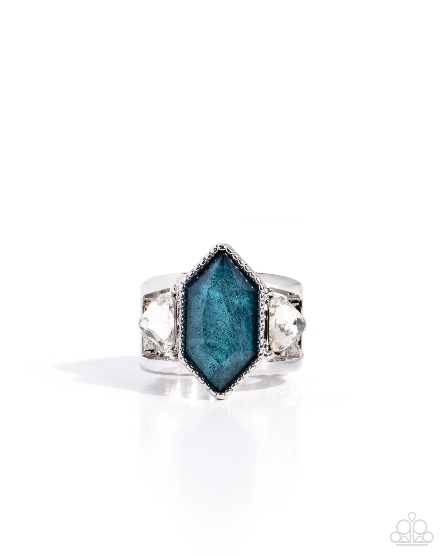 Dominant Diamond - Blue Ring