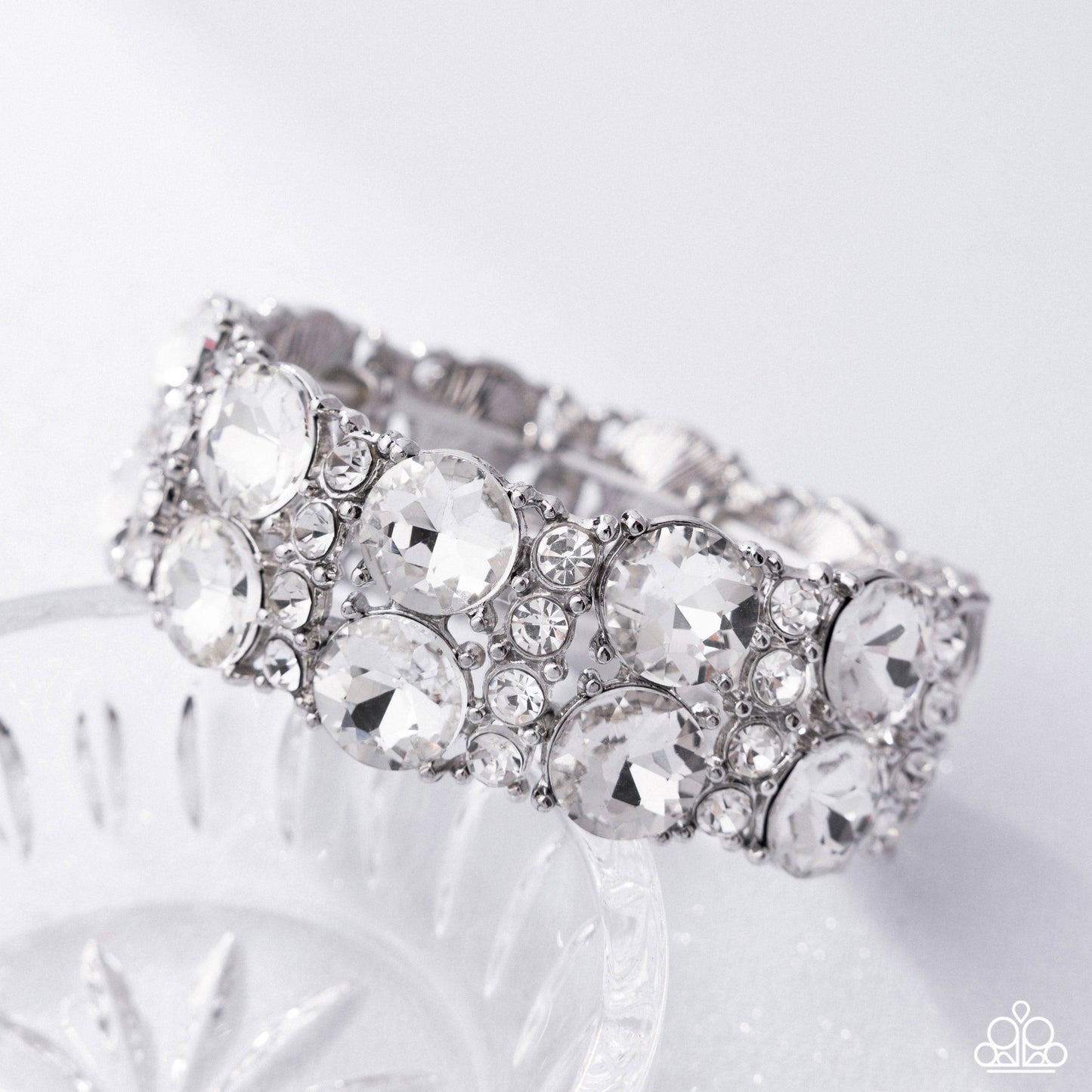 Exact Elegance - White Bracelet