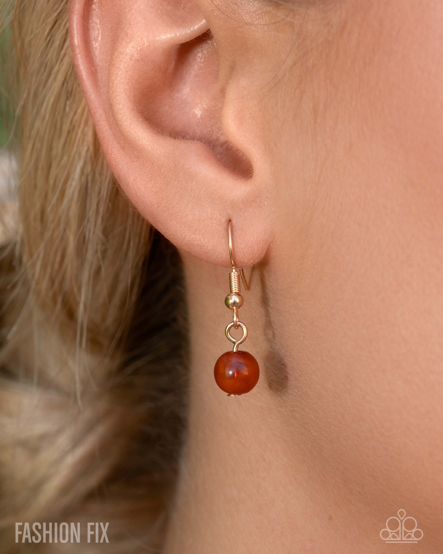 Sleek Shift - Gold Necklace