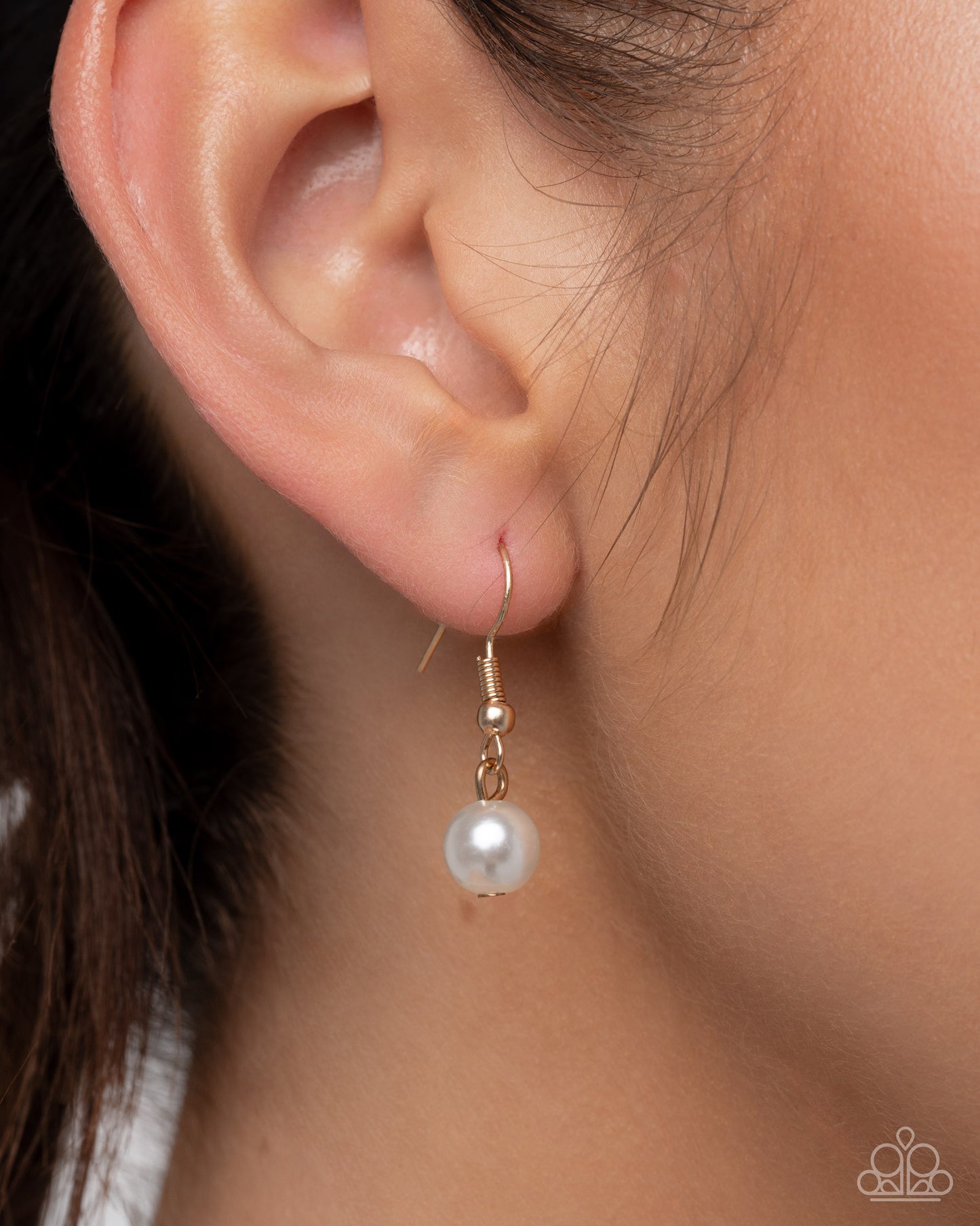 Paid in Pearls - Gold Necklace & Bracelet Set