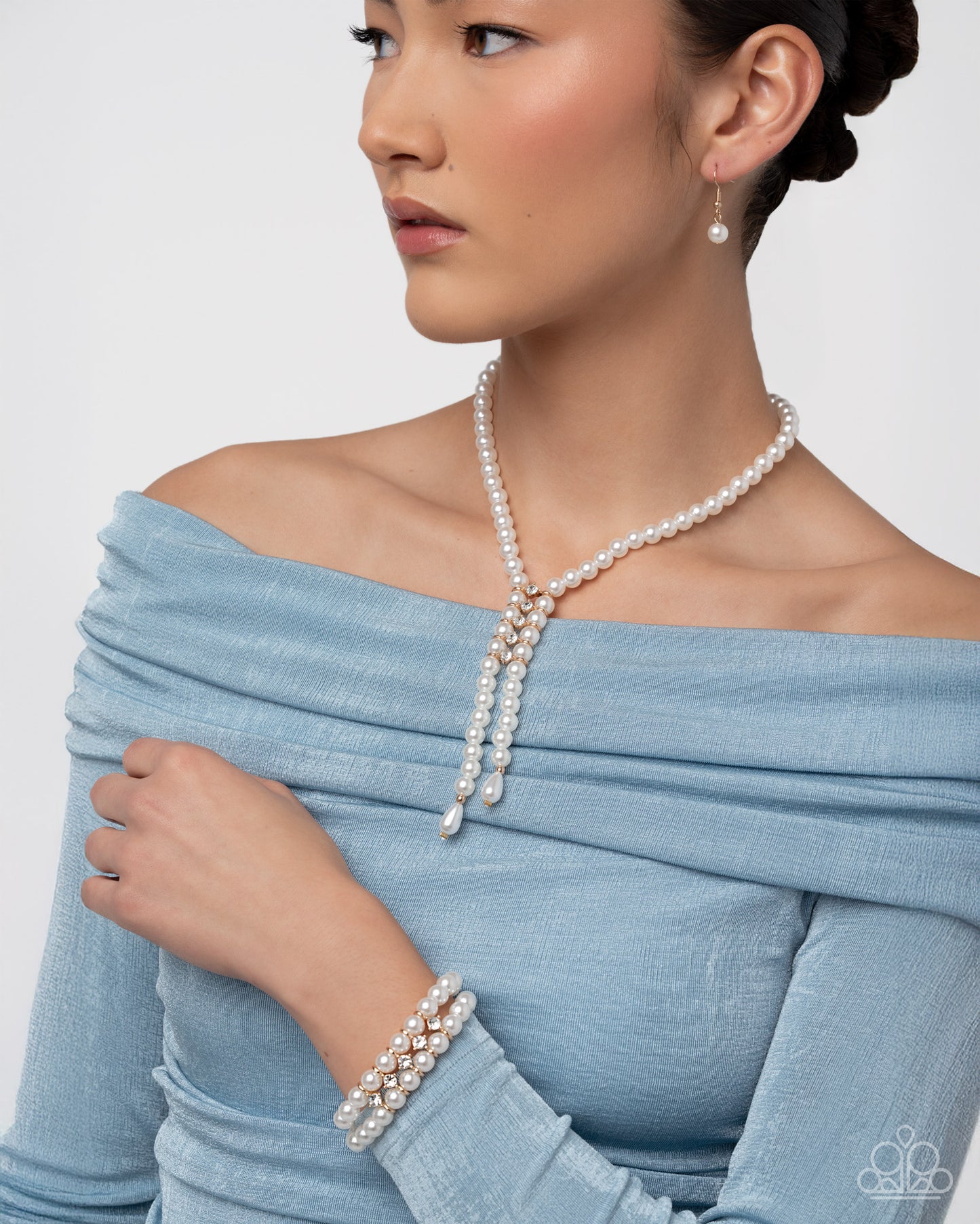 Paid in Pearls - Gold Necklace & Bracelet Set