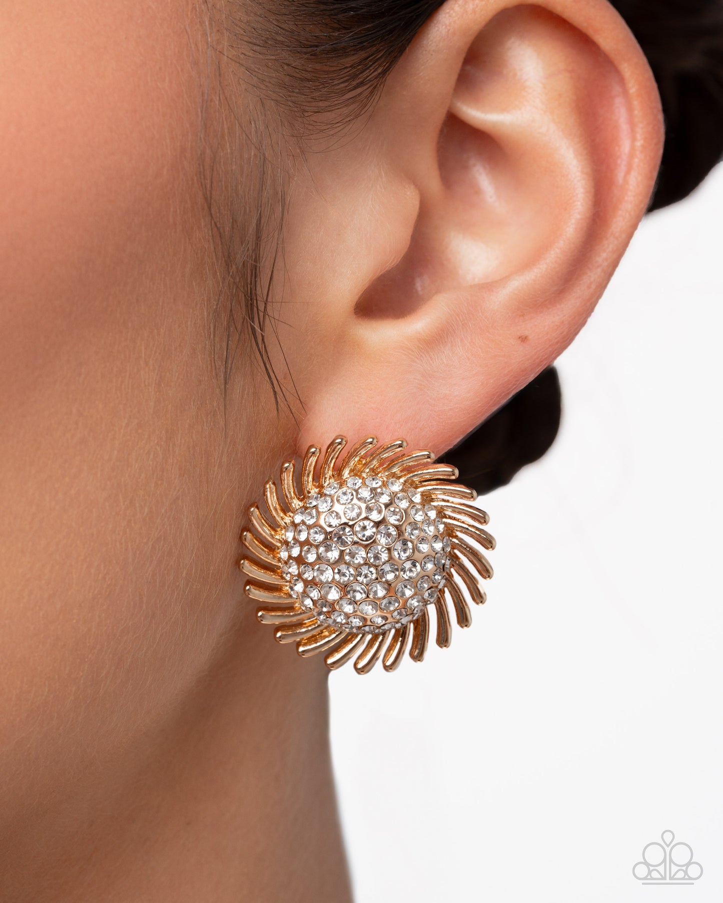 Strategic Show - Gold Earring & Ring Set