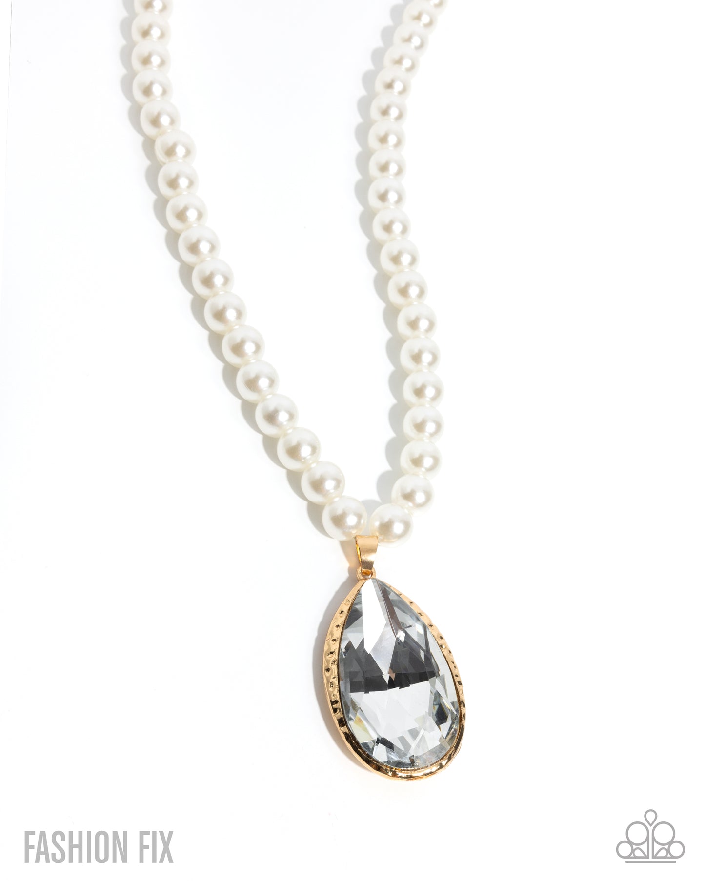 Prettily Poised - Gold Necklace
