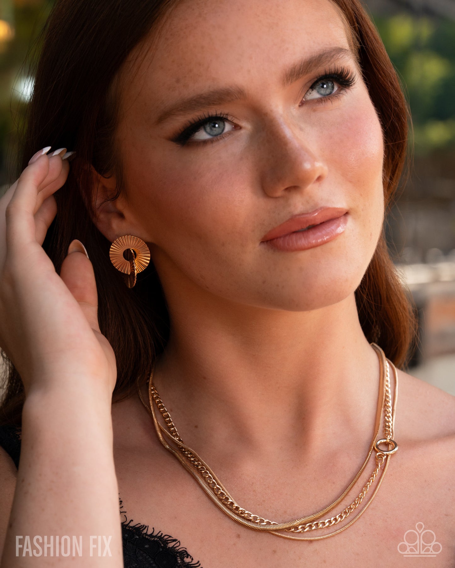 Chic Intuition - Gold Necklace