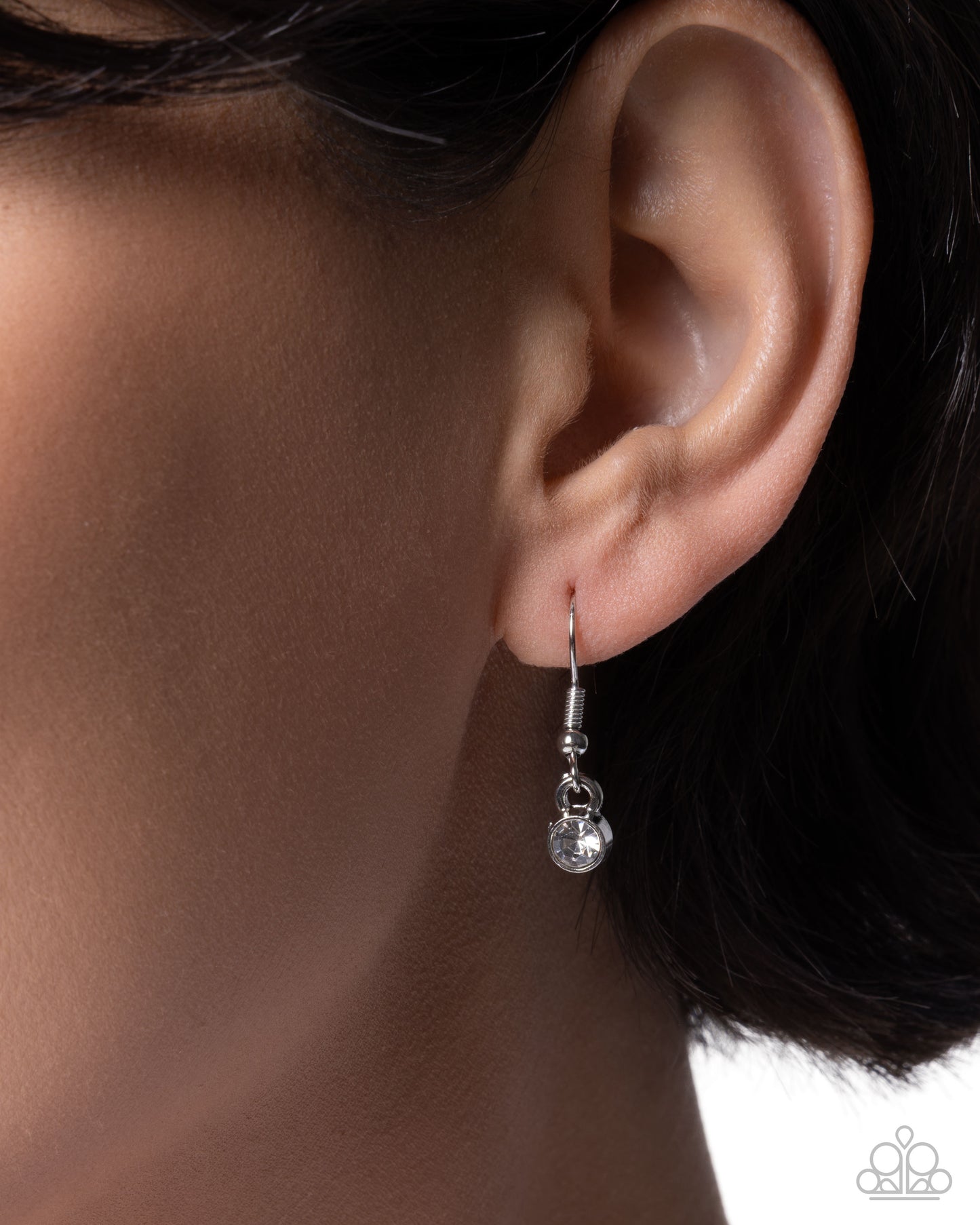 Faithful Flair - White Necklace