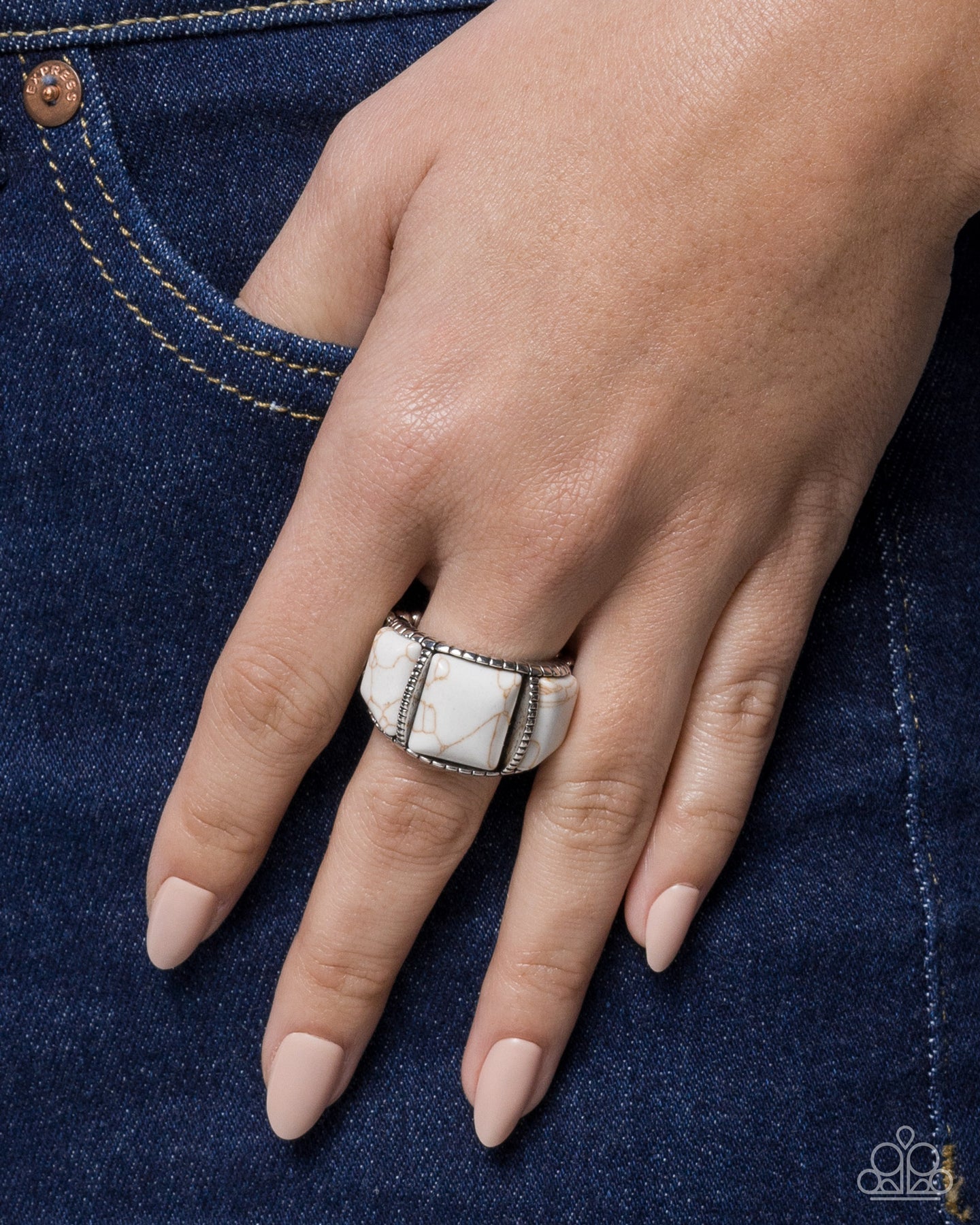 Spirited Scale - White Ring