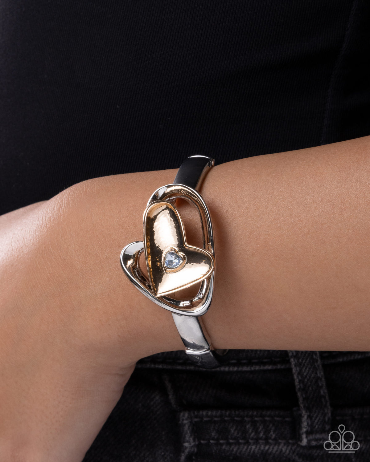 Heartfelt Help - Blue Bracelet