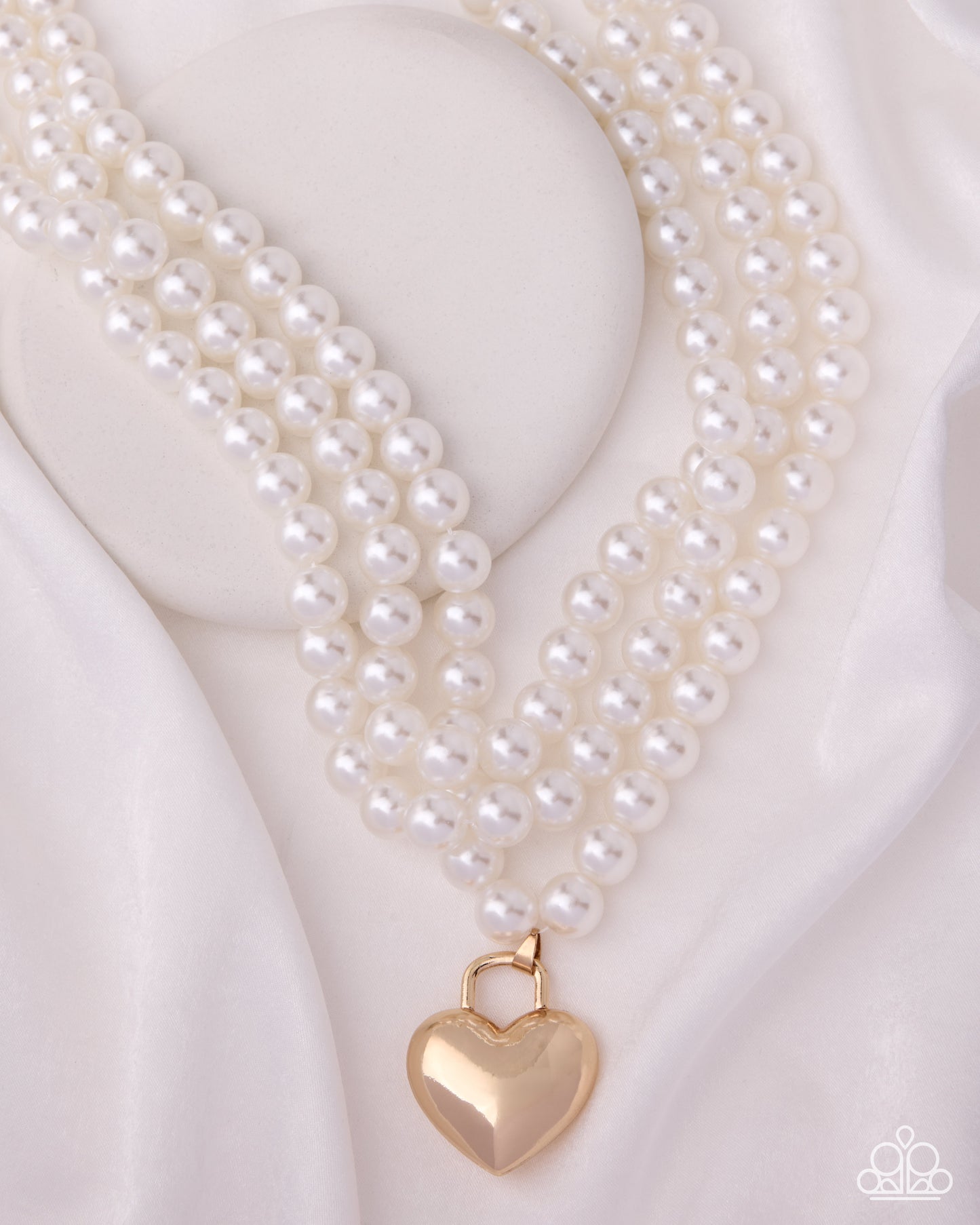 Lustrous Look - Gold Necklace
