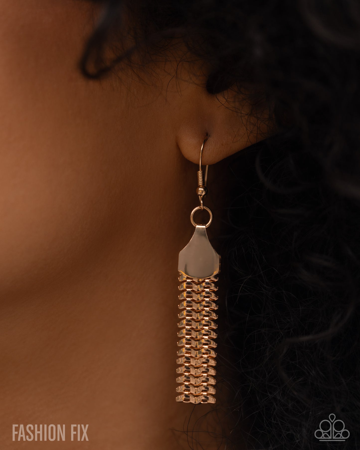 Sassy Staging - Gold Necklace