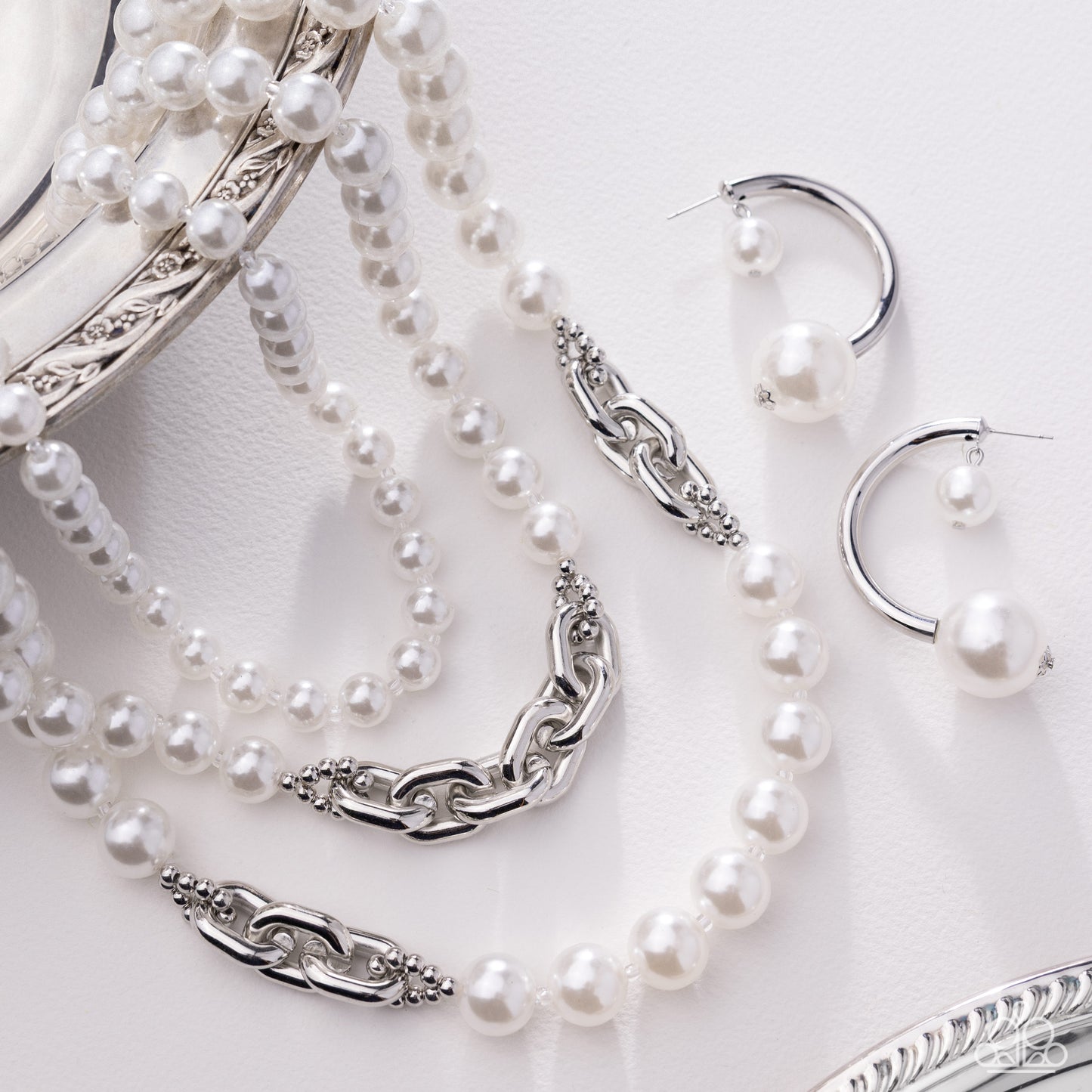 Fiercely 5th Avenue - March 2026 Fashion Fix Set