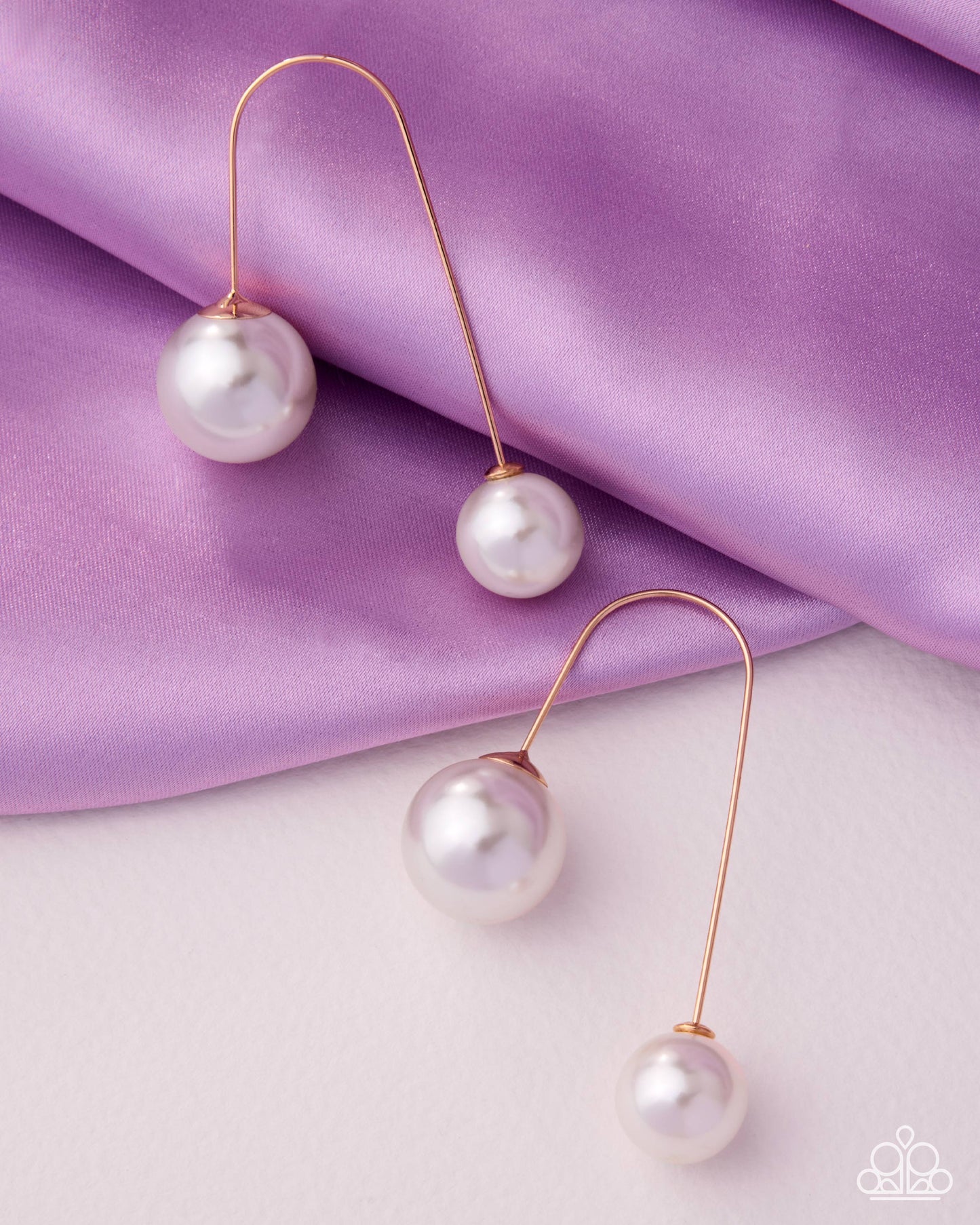 Playfully Poised - Gold Earring