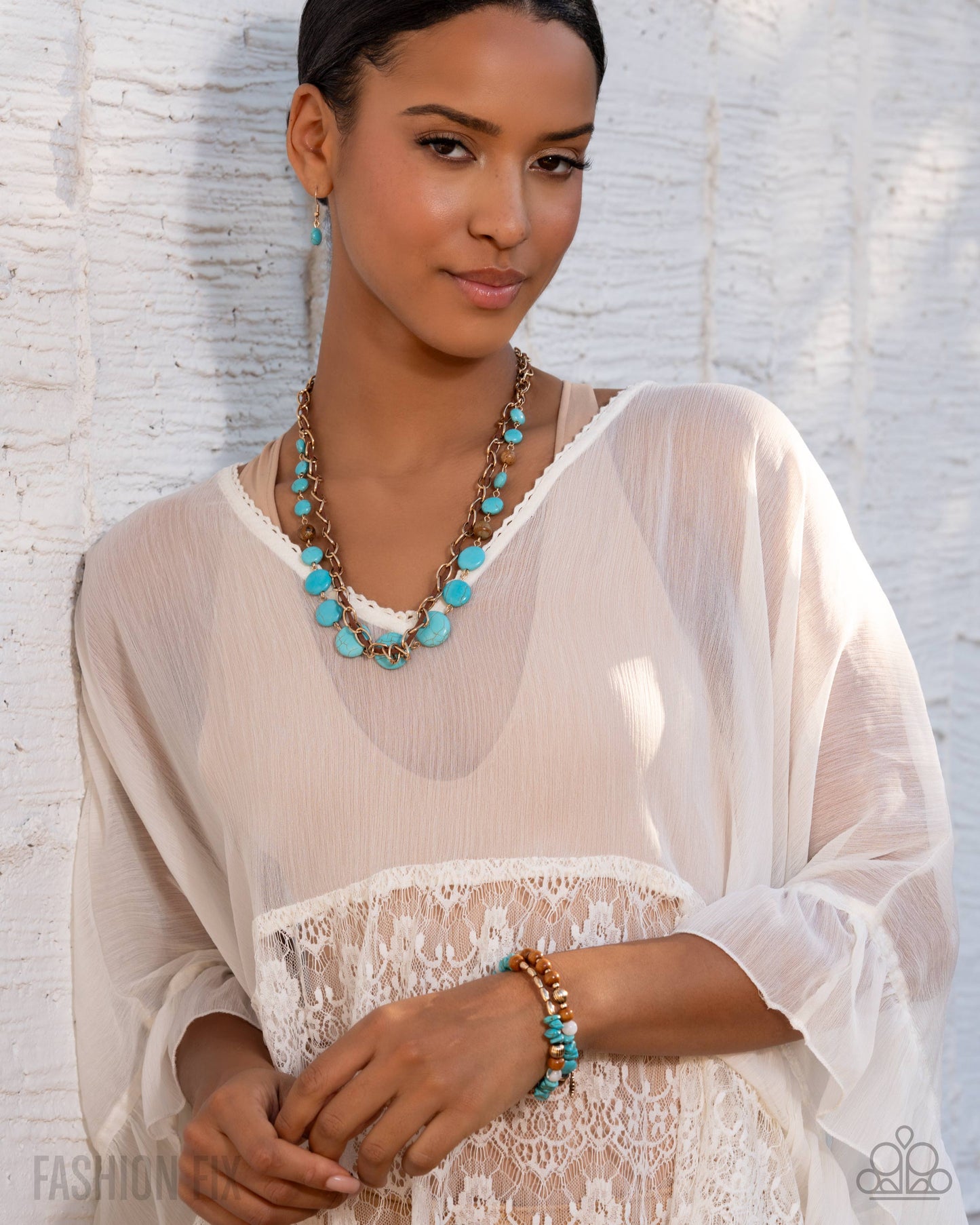 Simply Santa Fe - April 2026 Fashion Fix Set