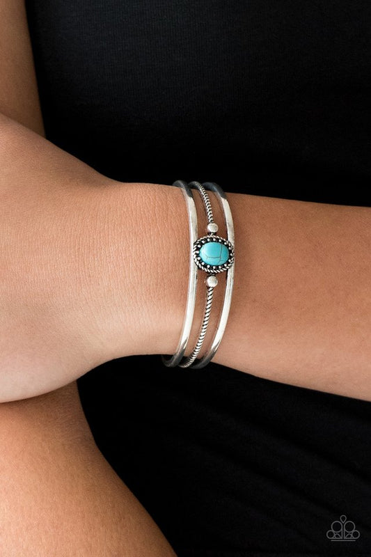 Borderline Borderland - Blue Bracelet