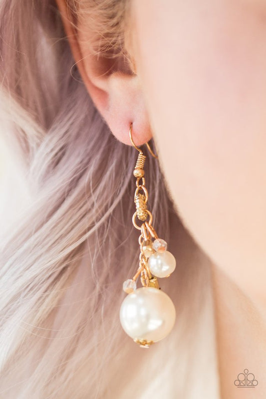 Timelessly Traditional - Gold Earring