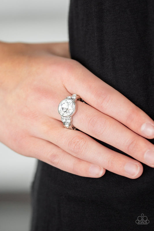 Posh love Ya Pampered - White Ring