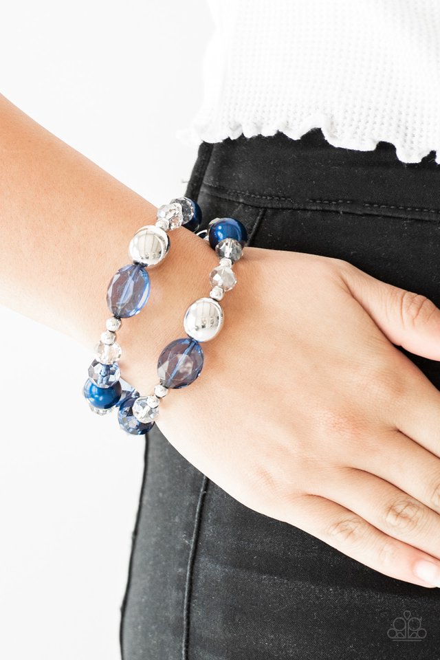 Downtown Dazzle - Blue Bracelet