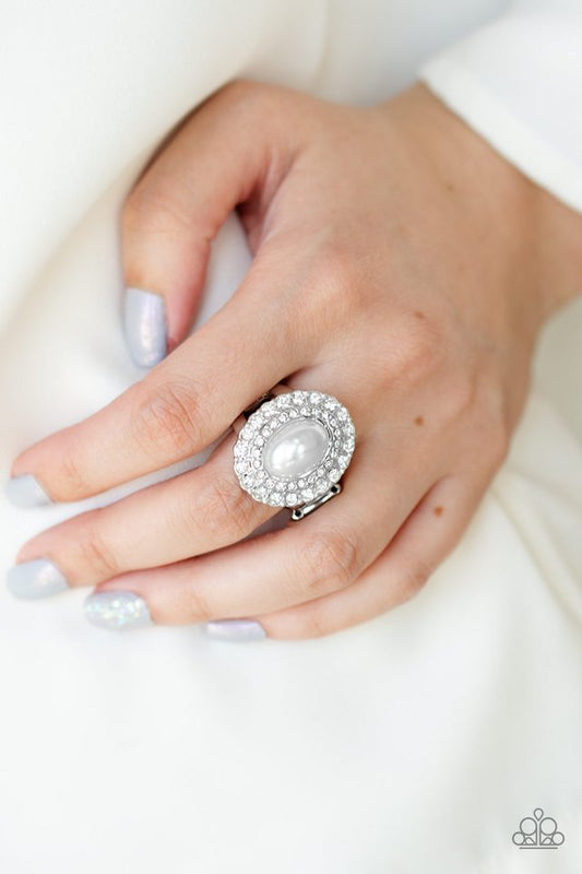 Sprinkle On The Shimmer - White Ring