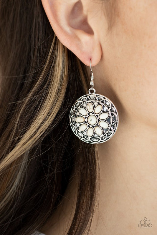 Mesa Oasis - White Earrings