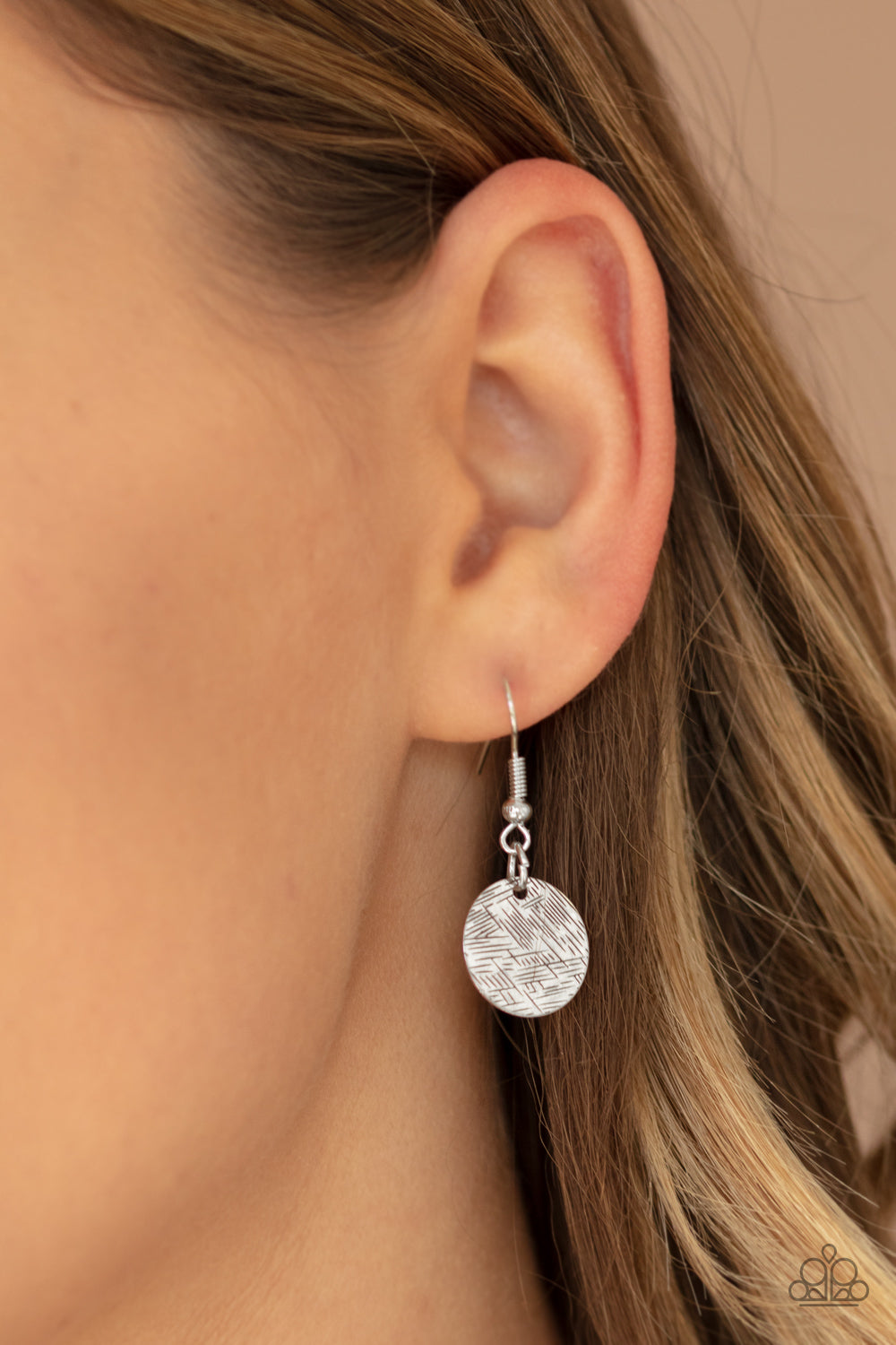 Trailblazing Trinket - Silver Lanyard Necklace