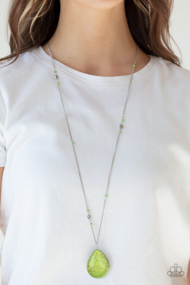 Desert Meadow - Green Necklace