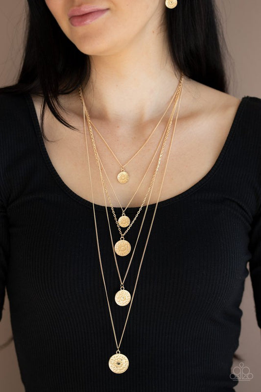 Medallion Marvel - Gold Necklace