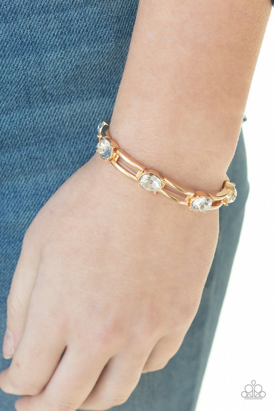 FLASH or Credit? - Gold Bracelet