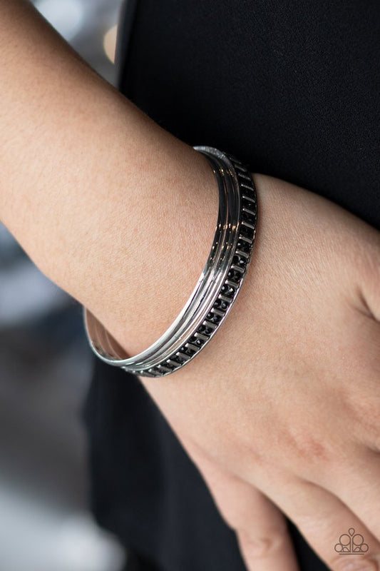 Flawless Flaunter - Black Bracelet