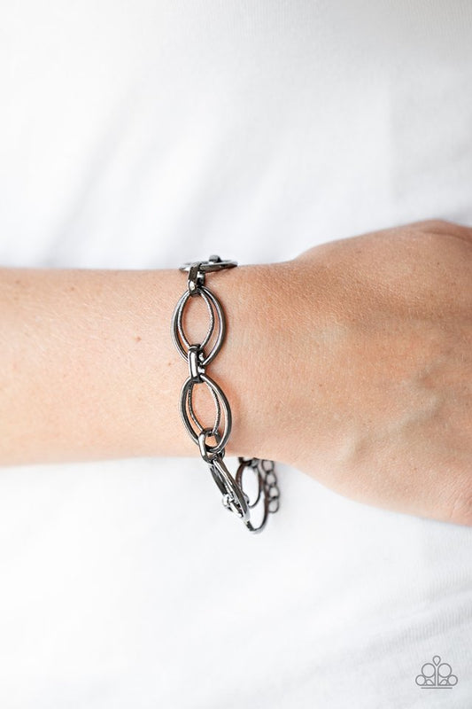 Simplistic Shimmer - Black Bracelet