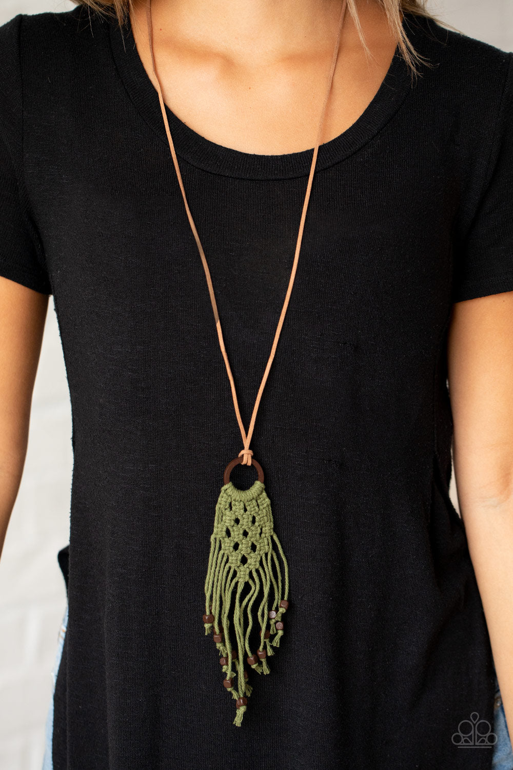 It’s Beyond MACRAME! - Green Necklace