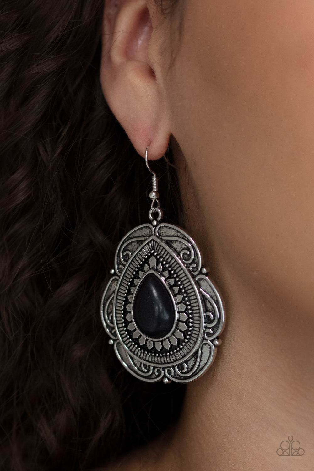Southwestern Soul - Black Earring