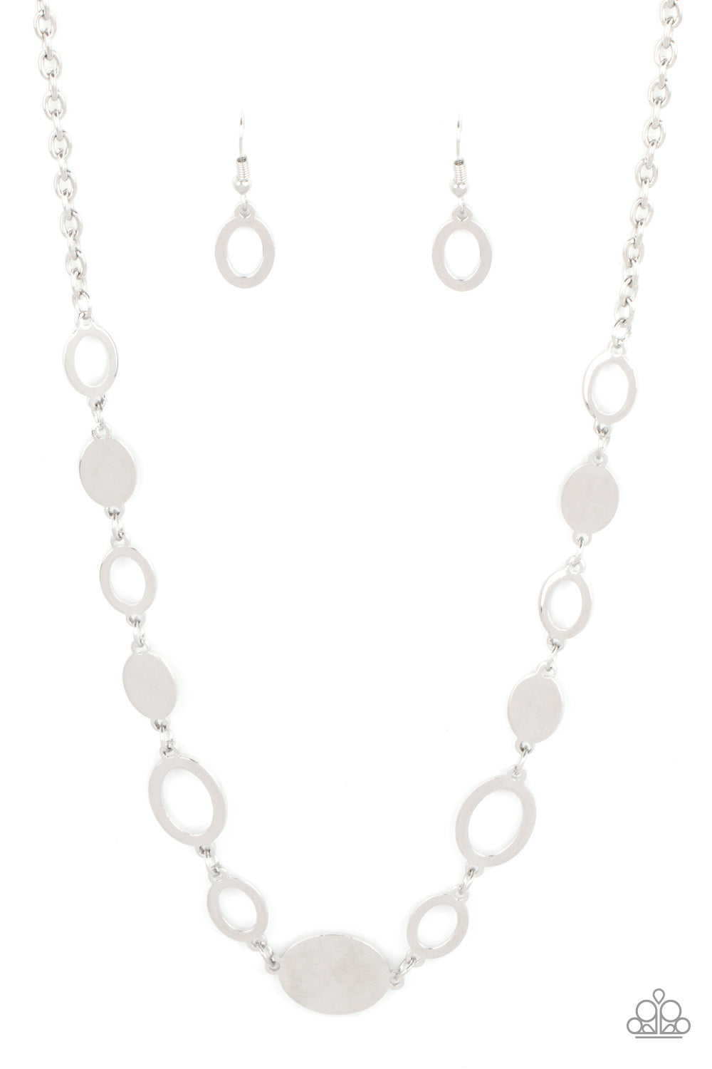 Working OVAL-time - Silver Necklace